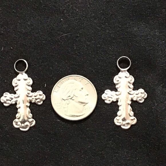 Earrings   - Picture 5 of 5